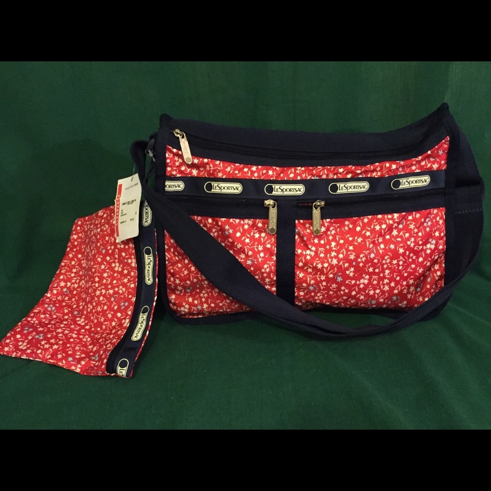 NWT Lesportsac Deluxe Everyday Sailing Floral Red